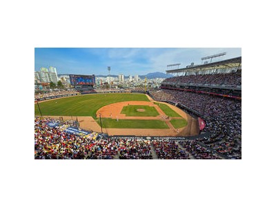 2025 KBO 개막전 팬들 퍼포먼스 기대감 높아져