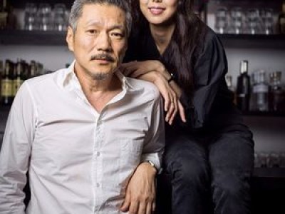 홍상수-김민희 두 살배기 아들과 나들이 포착