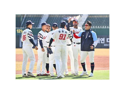 1월에 선수들이 가장 많이 나온다니 뭔가 이상한 분위기임