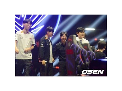 T1 G2 꺾고 EWC 3위로 애니원즈 레전드에 막혀 2연패 날려