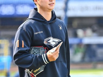 엄상백 시즌 첫 승 위해 키움 맞붙는다