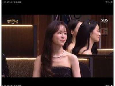 한지민 이준혁 나의 완벽한 비서로 SBS 연기대상 최우수상 수상