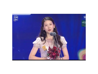 2025 SBS 연예대상 여자 리얼리티 수상자들 진솔한 고백 화제