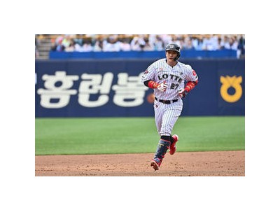 롯데 유강남에 80억 투자 FA 시장에서 드문 대어 영입