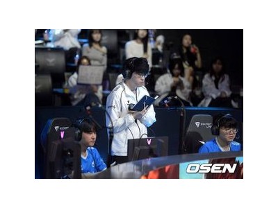 라이즈 그룹 1위로 끝낸 리그 오브 레전드 팀 다음 라운드 진출 실패